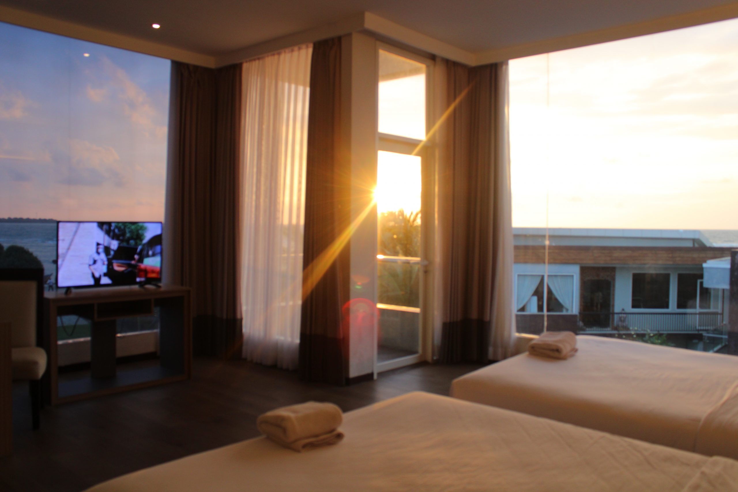 Corner Suite